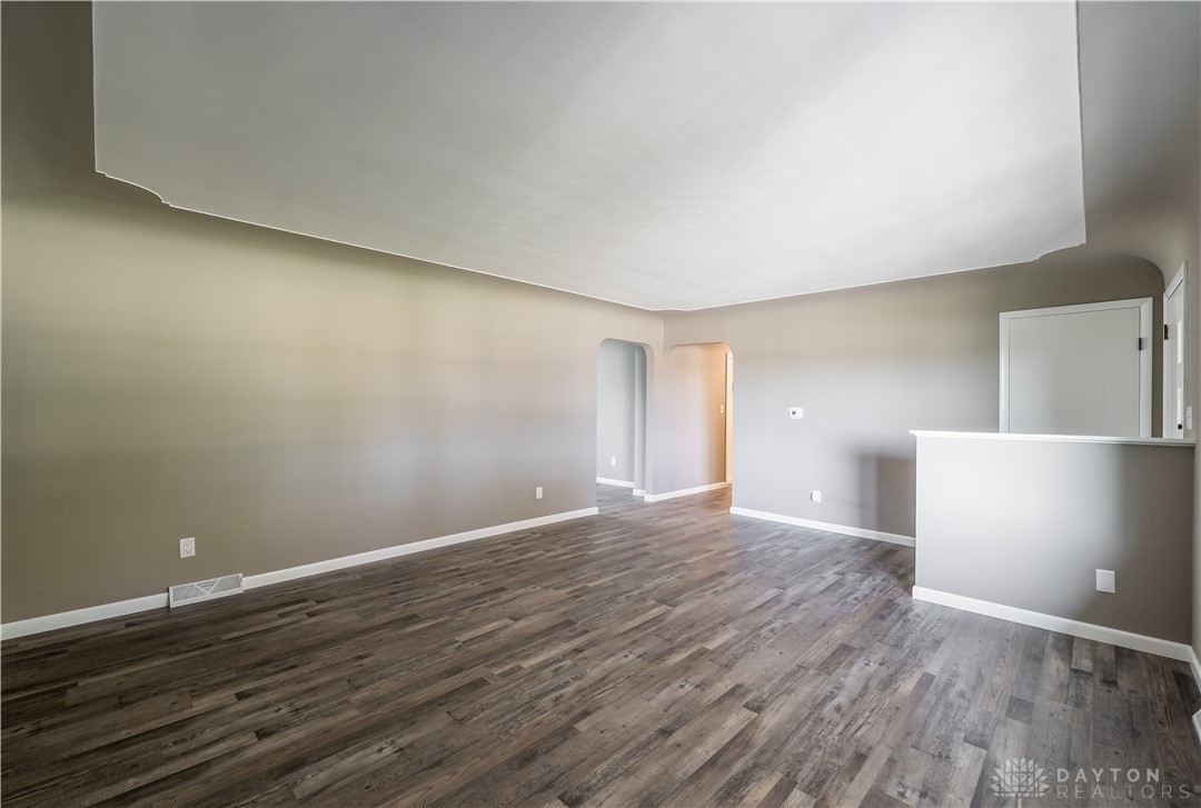 9852 Markley Road Laura, OH 45337 - Photo 3 of 25 Gallery Image 3