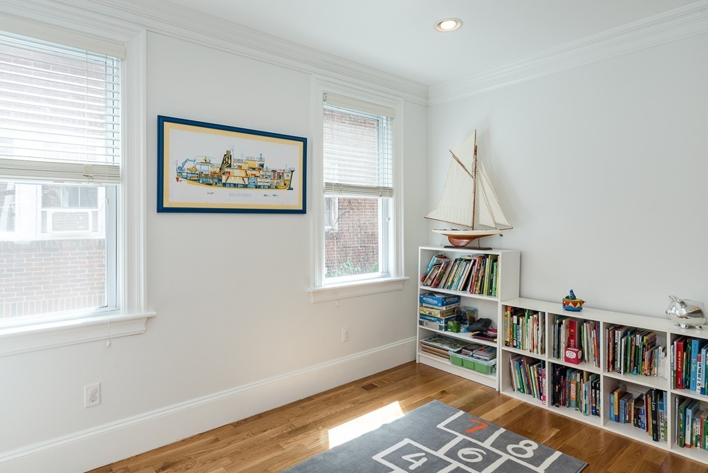 11 Atherton Road, Unit 1 Brookline, MA 02446 - Photo 12 of 18 Gallery Image 12