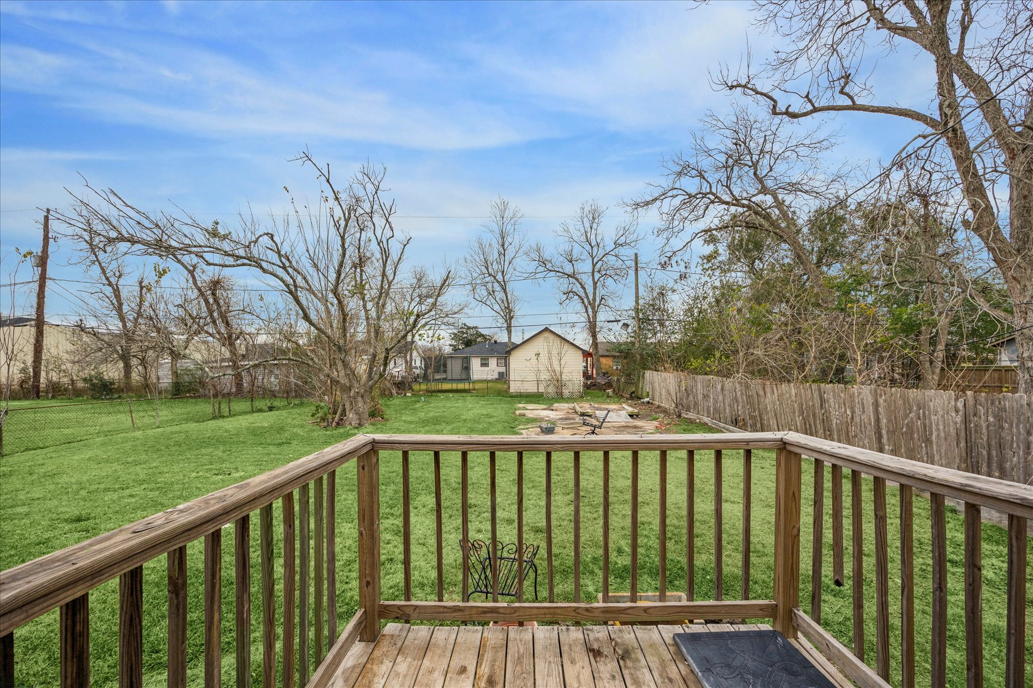 5126 Higgins Street Houston, TX 77033 - Photo 13 of 14 a view of a balcony with an outdoor space