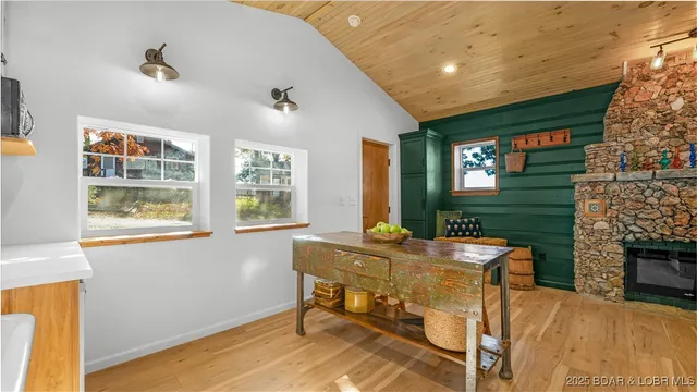 $315,000 | 4935 University Lane, Osage Beach, MO 65065