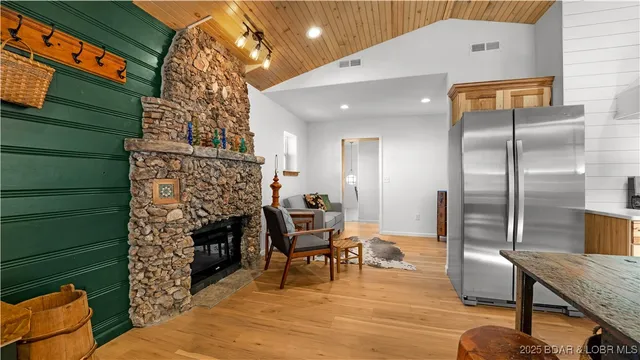 $315,000 | 4935 University Lane, Osage Beach, MO 65065