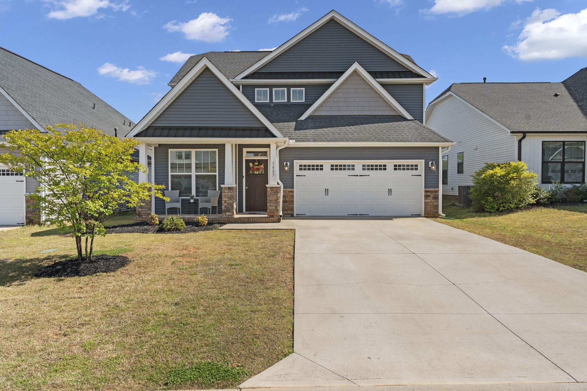 1407 Almaden Street Boiling Springs, SC 29316 - Photo 2 of 39
