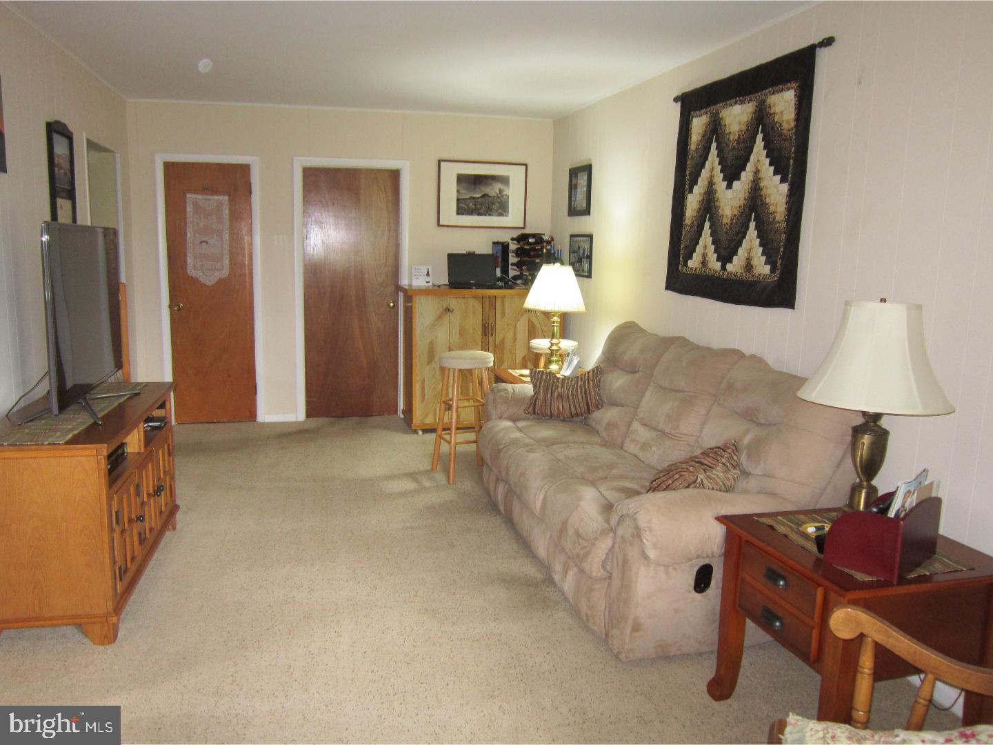 108 Newbolds Corner Road Southampton, NJ 08088 - Photo 11 of 25 Family Room