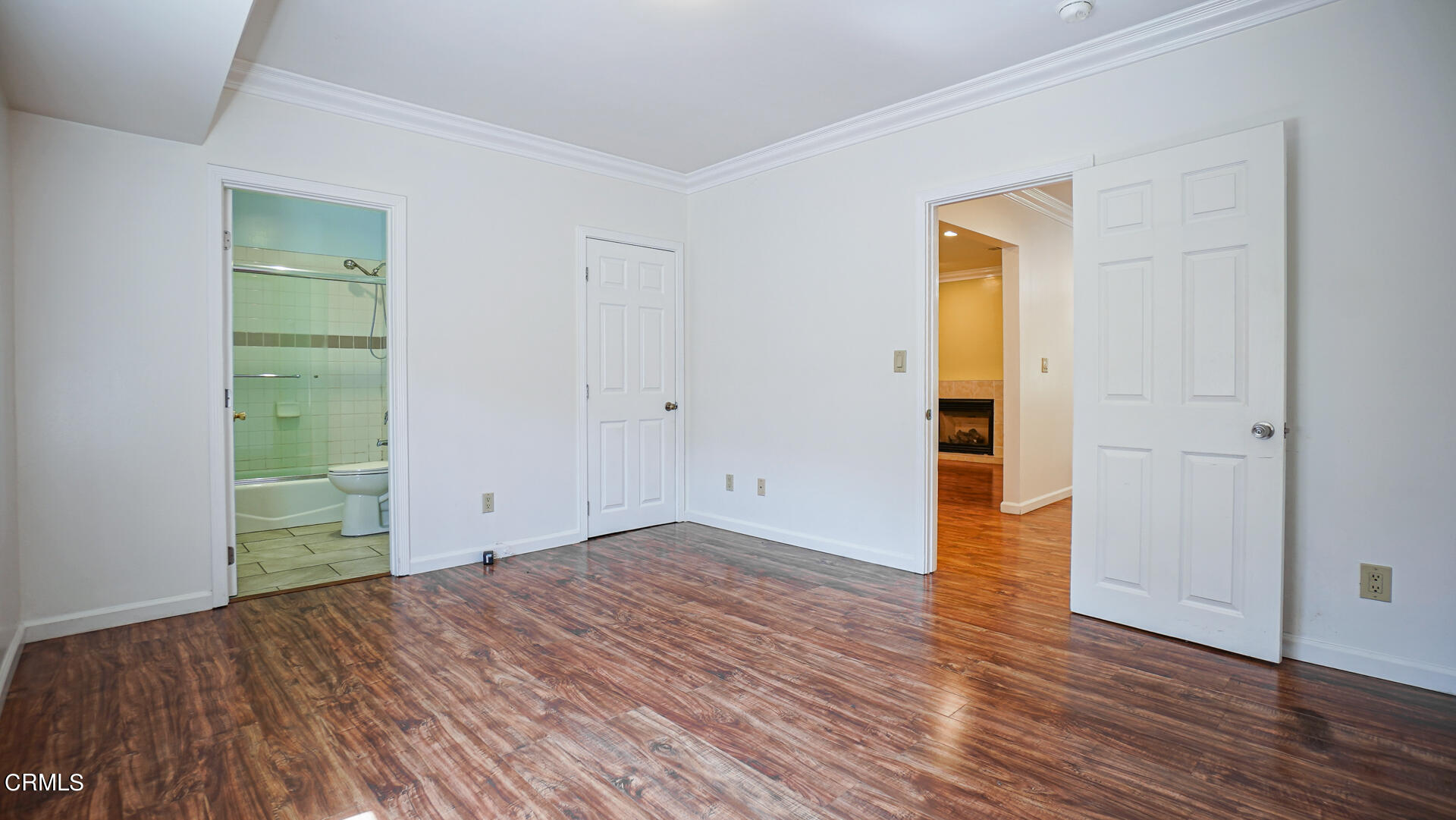 3821 Elma Road Pasadena, CA 91107 - Photo 11 of 27 wooden floor in an empty room with a window