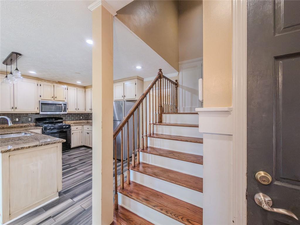 2092 Plantation Road Lawrenceville, GA 30044 - Photo 9 of 54
