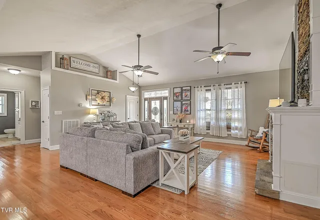 $639,900 | 19796 Spur Strap Road, Bristol, VA 24202