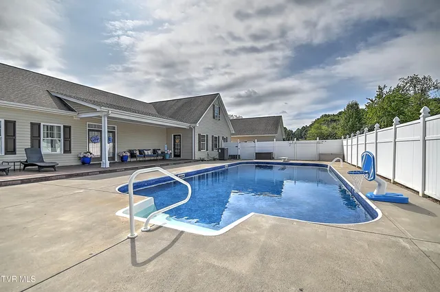 $639,900 | 19796 Spur Strap Road, Bristol, VA 24202