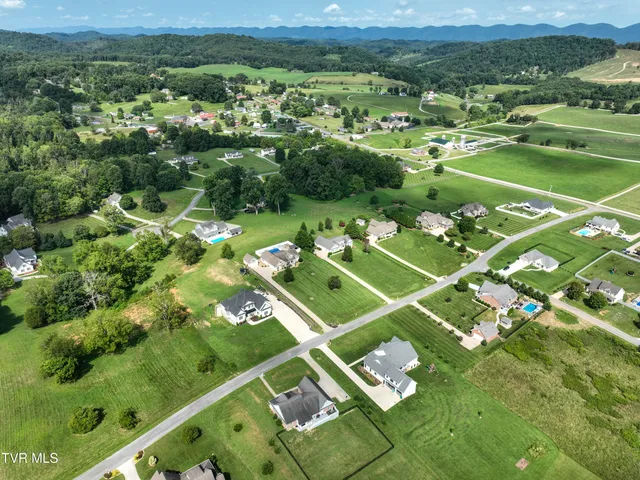 $639,900 | 19796 Spur Strap Road, Bristol, VA 24202