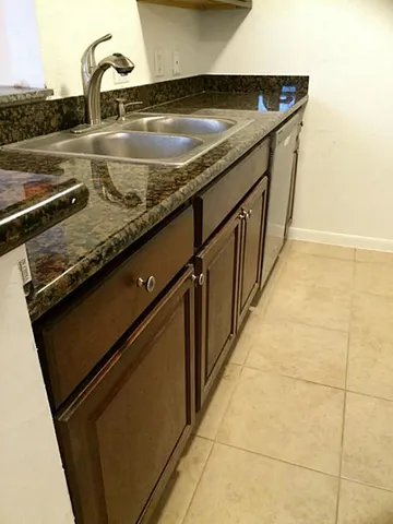 a close view of sink and tap