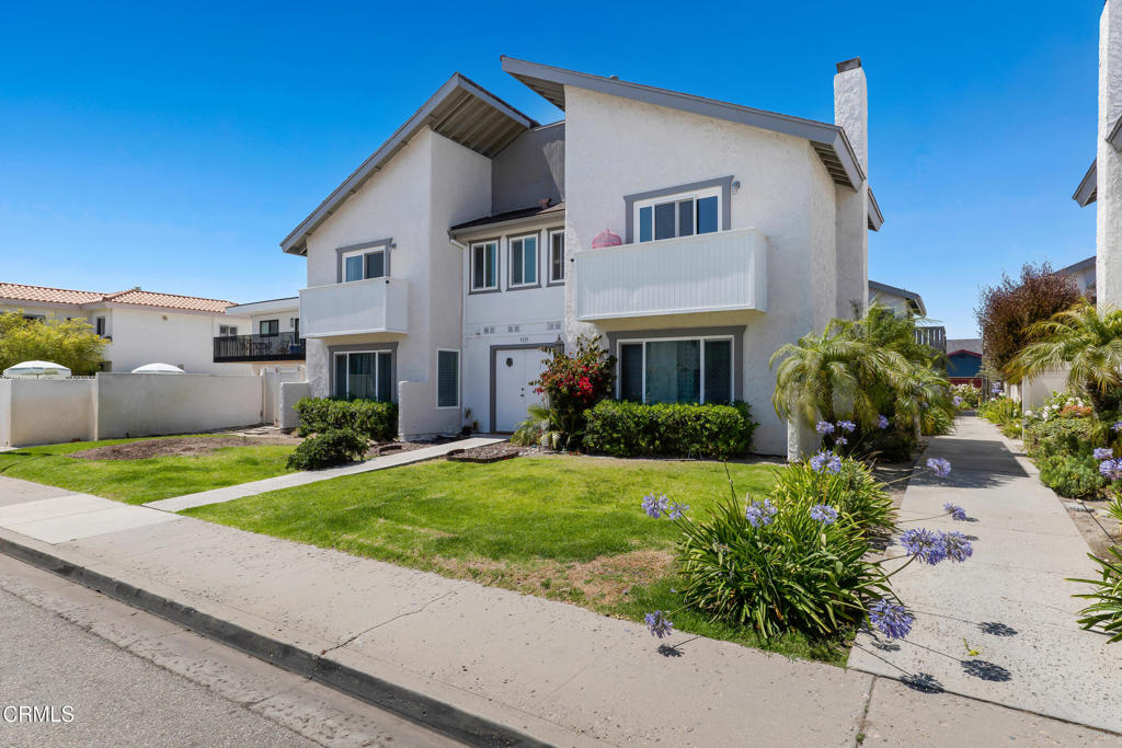 5125 West Wooley Road, Unit 5 Oxnard, CA 93035 - Photo 1 of 32