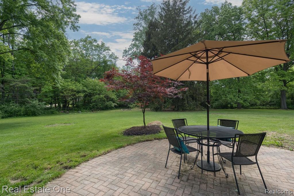 6356 Blue Beech Road Rochester Hills, MI 48306 - Photo 39 of 43