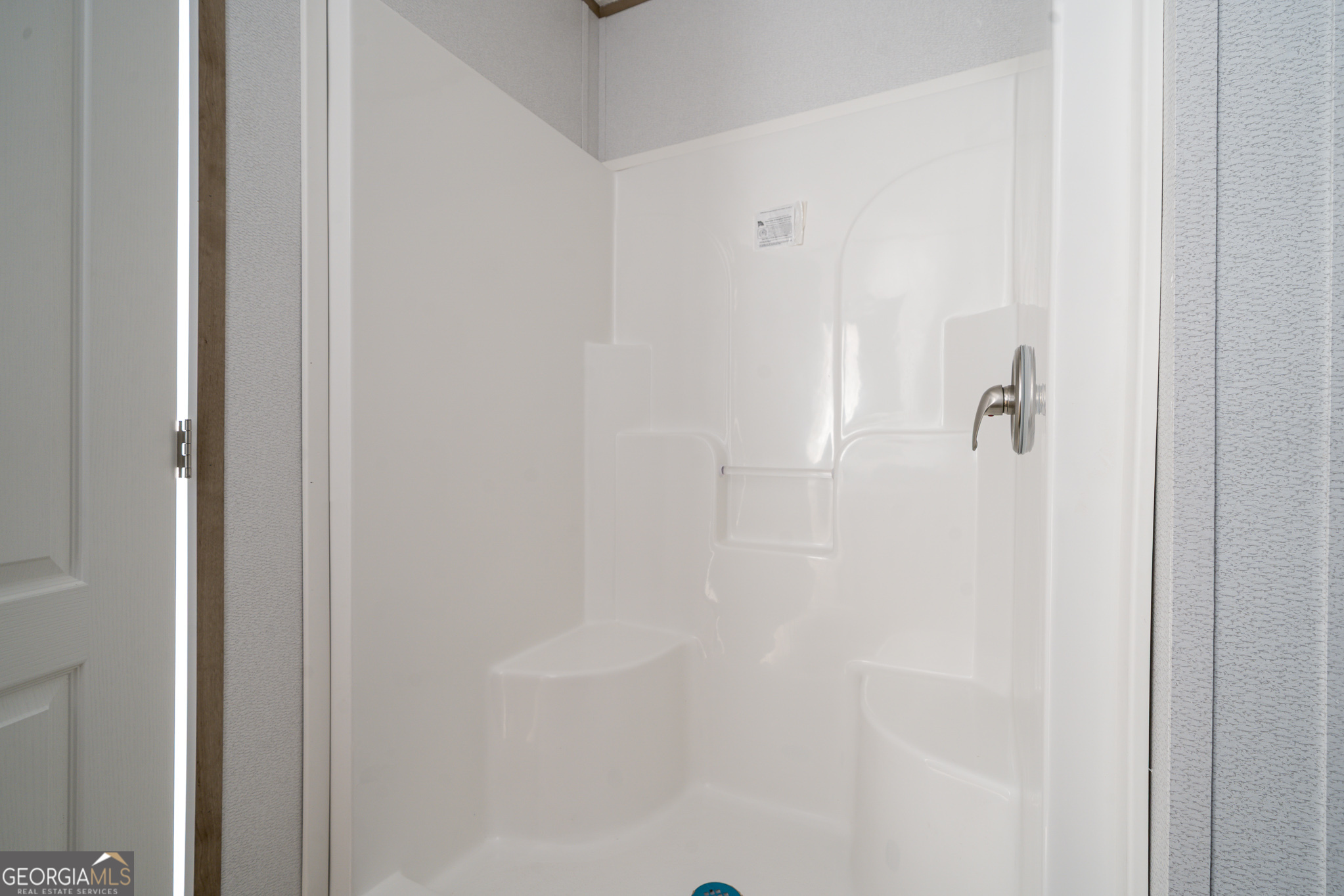 134 Double Line Road Ellijay, GA 30540 - Photo 29 of 33 a bathroom with a shower