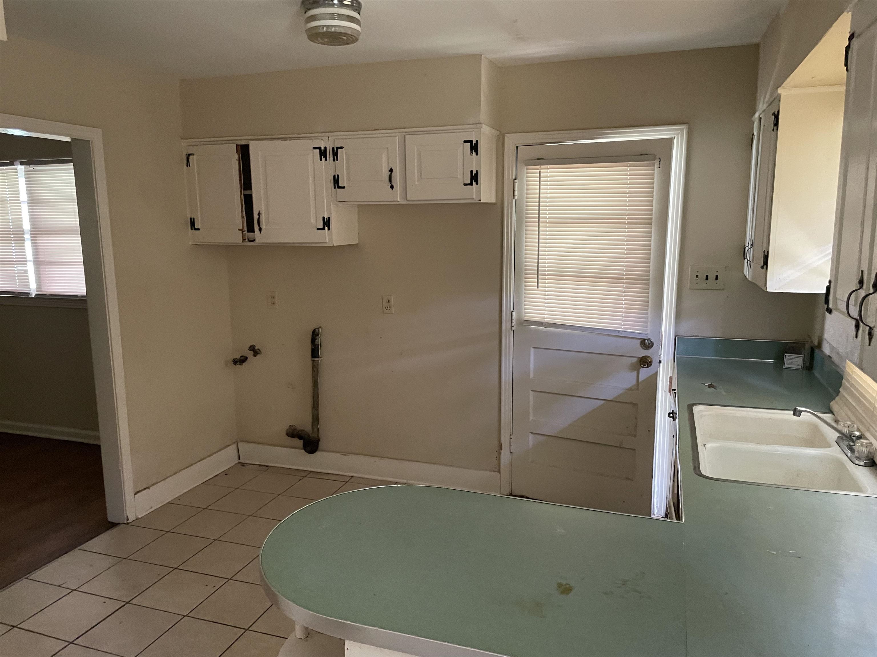 273 Clower Road Memphis, TN 38109 - Photo 6 of 13