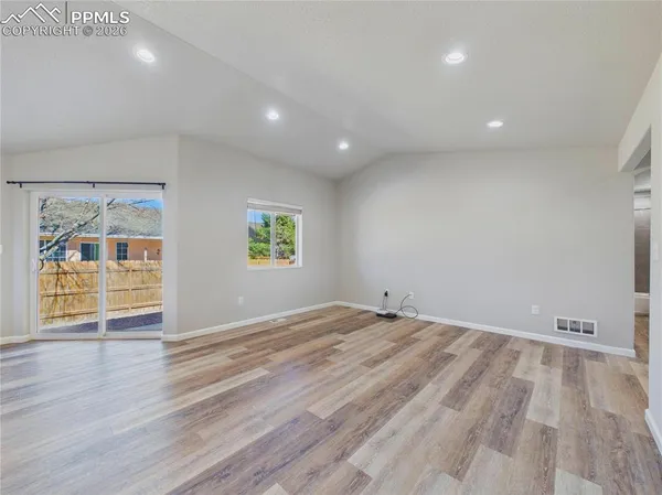 $332,500 | 157 Stardust Circle, Pueblo West, CO 81007