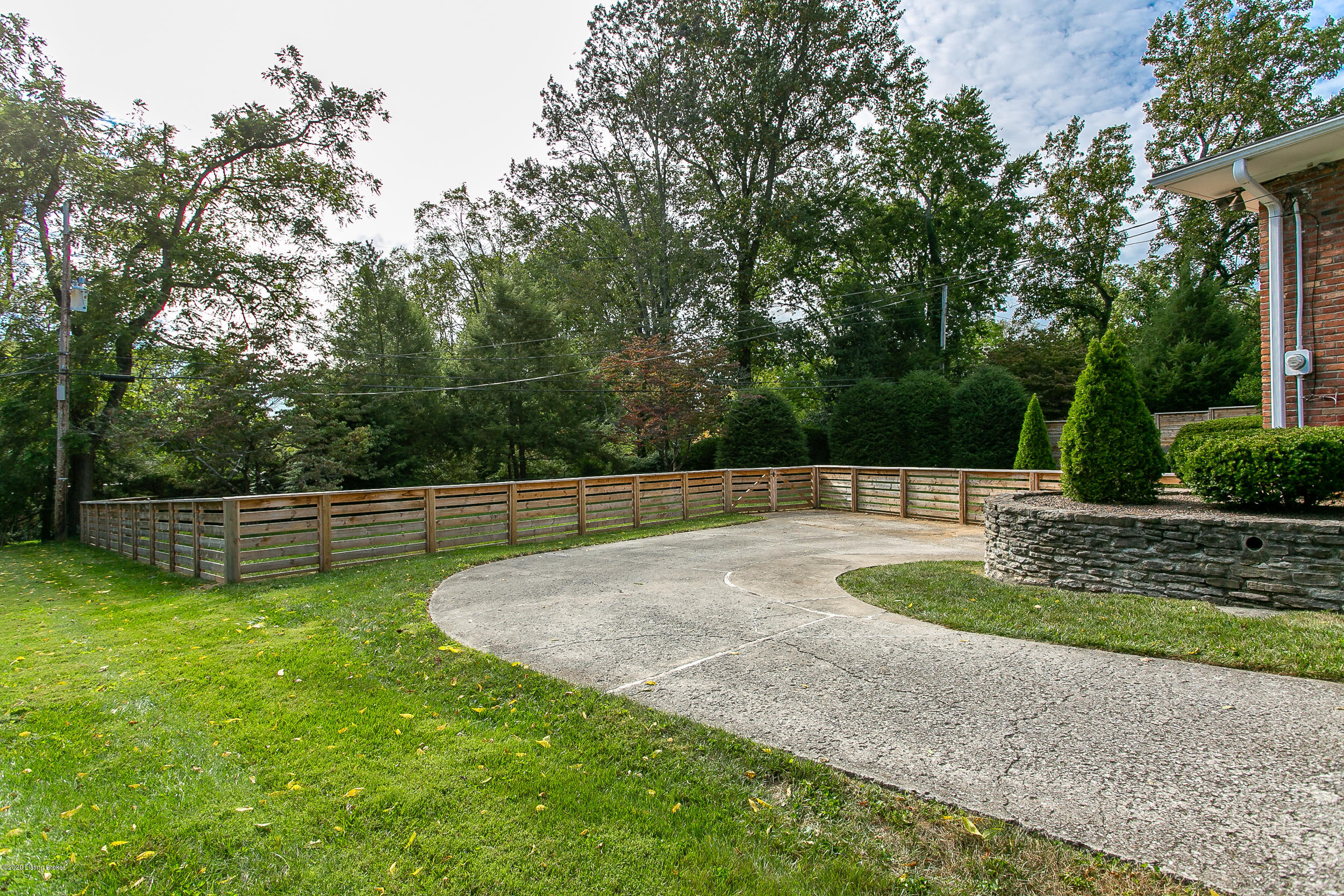 3402 Flinthaven Road Louisville, KY 40241 - Photo 56 of 56 3402 Flinthaven Rd exteriors-27