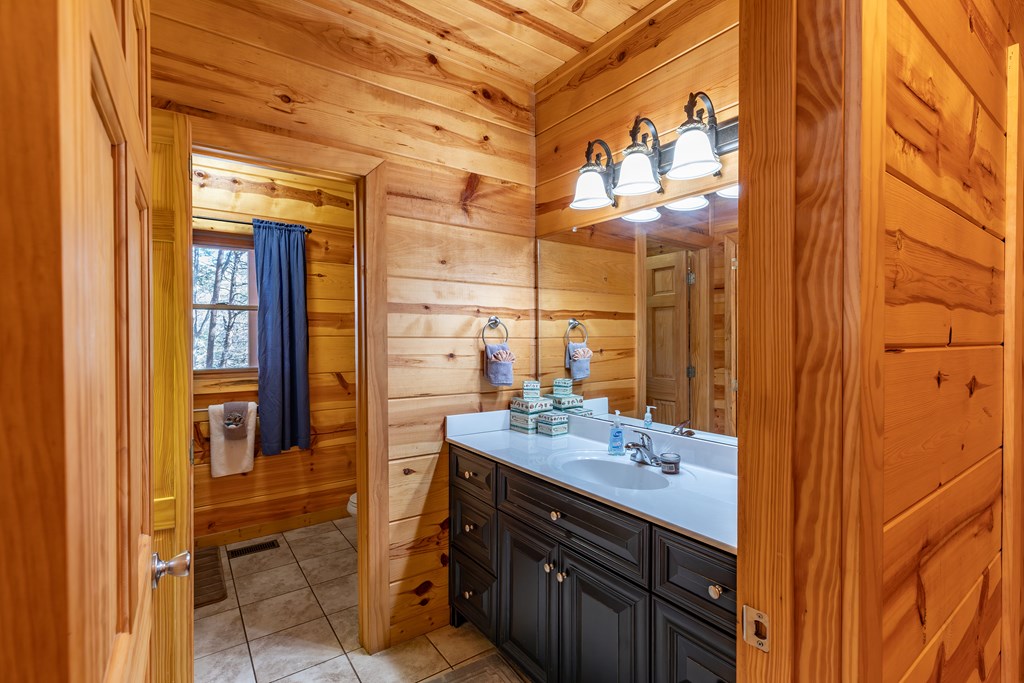 396 Valley View Road Ellijay, GA 30536 - Photo 12 of 34 Gallery Image 12