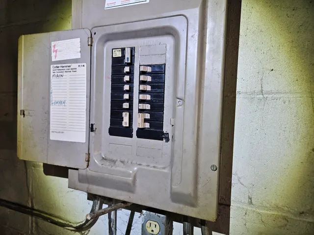 $132,000 | 4050 North 6th Street, Milwaukee, WI 53212