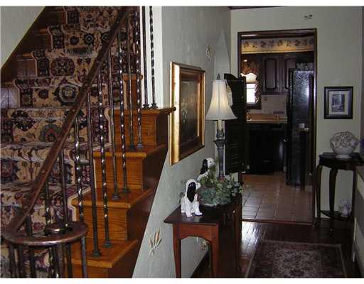 1311 Ridge Avenue Coraopolis, PA 15108 - Photo 2 of 13 Entry/Foyer.