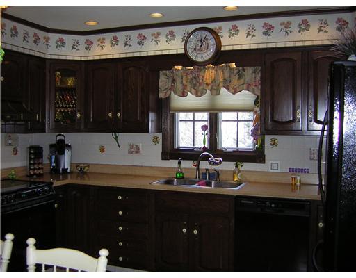 1311 Ridge Avenue Coraopolis, PA 15108 - Photo 6 of 13 Kitchen.