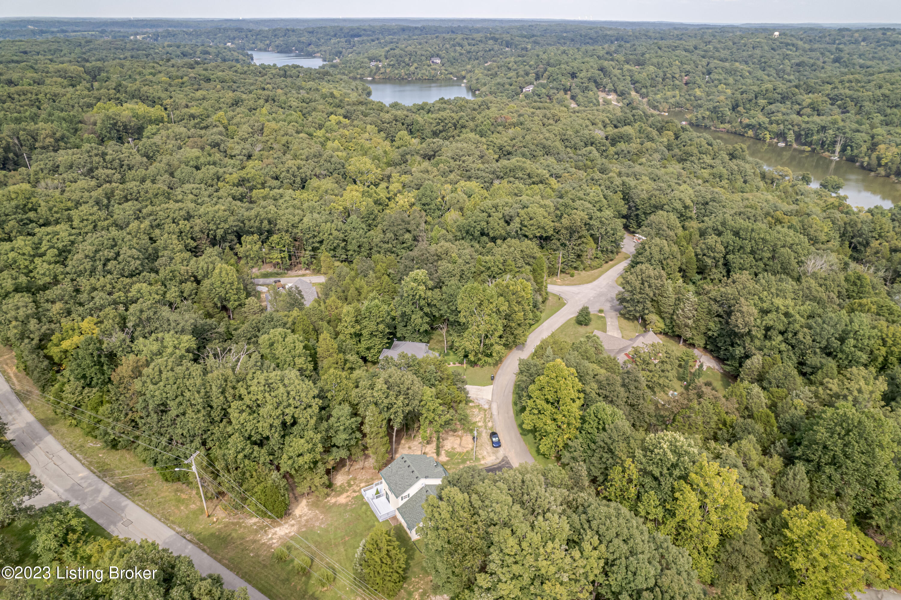 373 Redwing Road Brandenburg, KY 40108 - Photo 14 of 57 6