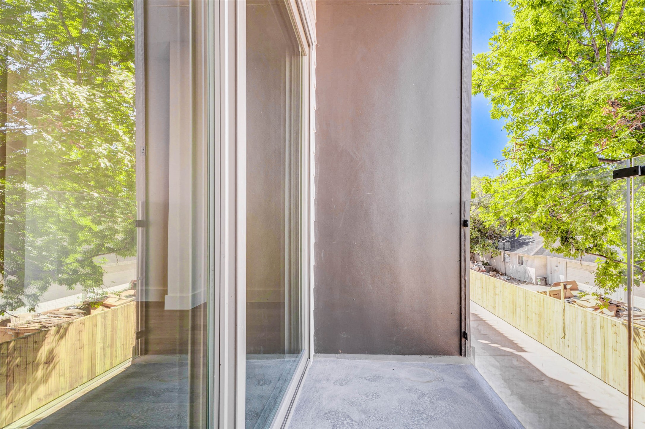 5638 Dolores Street Houston, TX 77057 - Photo 27 of 47 a view of a balcony