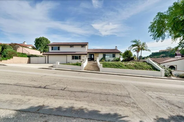 $1,385,000 | 1020 Via Cielito, Ventura, CA 93003
