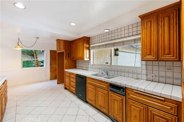 $999,000 | 22046 Parthenia Street, West Hills, CA 91304