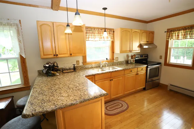 $399,500 | 140 Valentine Avenue, Derby, VT 05830