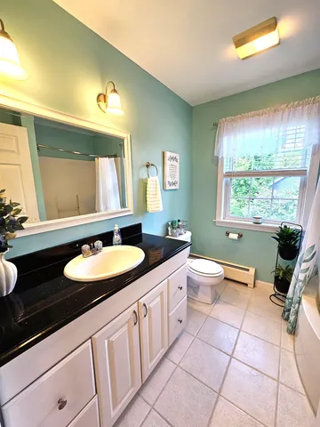 $399,500 | 140 Valentine Avenue, Derby, VT 05830