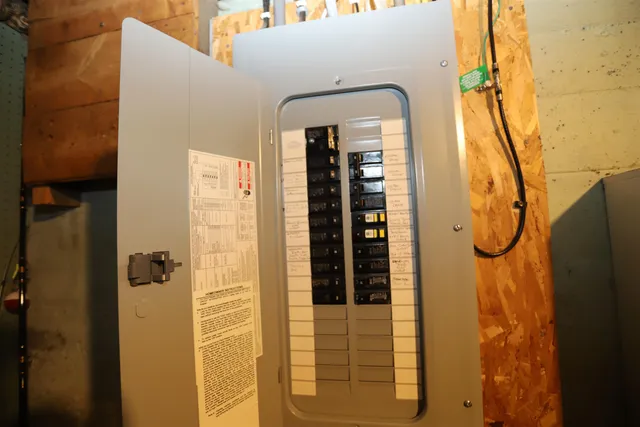 $399,500 | 140 Valentine Avenue, Derby, VT 05830