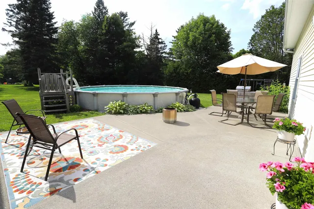 $399,500 | 140 Valentine Avenue, Derby, VT 05830