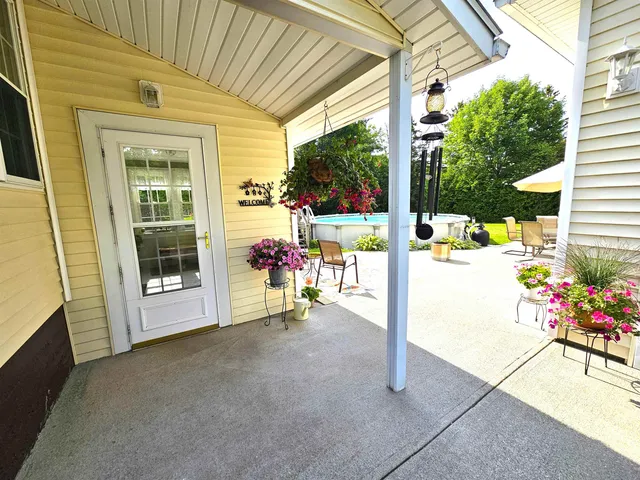 $399,500 | 140 Valentine Avenue, Derby, VT 05830