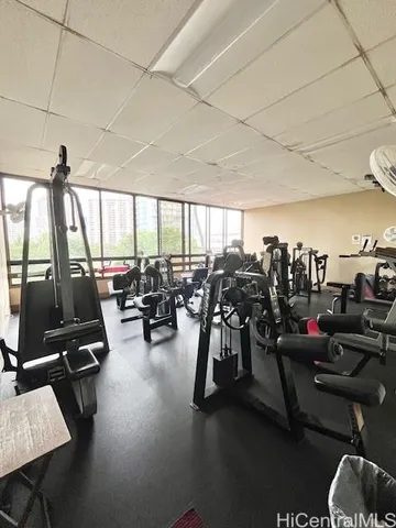 $2,900 | 411 Hobron Lane, Unit 3208, Honolulu, HI 96815