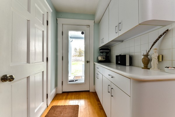 641 Edgell Road Framingham, MA 01701 - Photo 14 of 30 Gallery Image 14