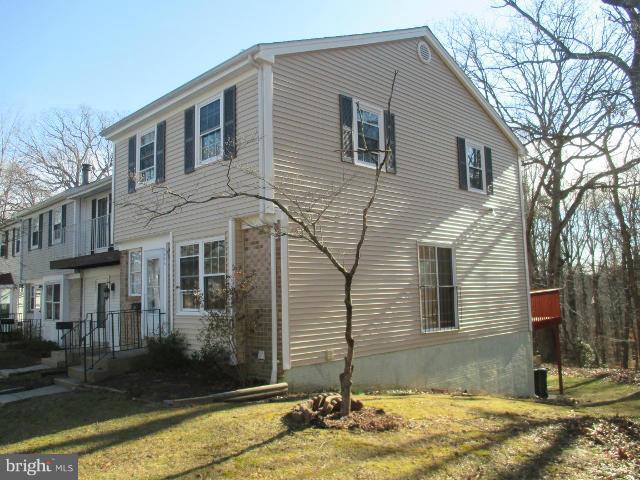 8335 Snowden Oaks Place Laurel, MD 20708 - Photo 3 of 24 Exterior (Front)