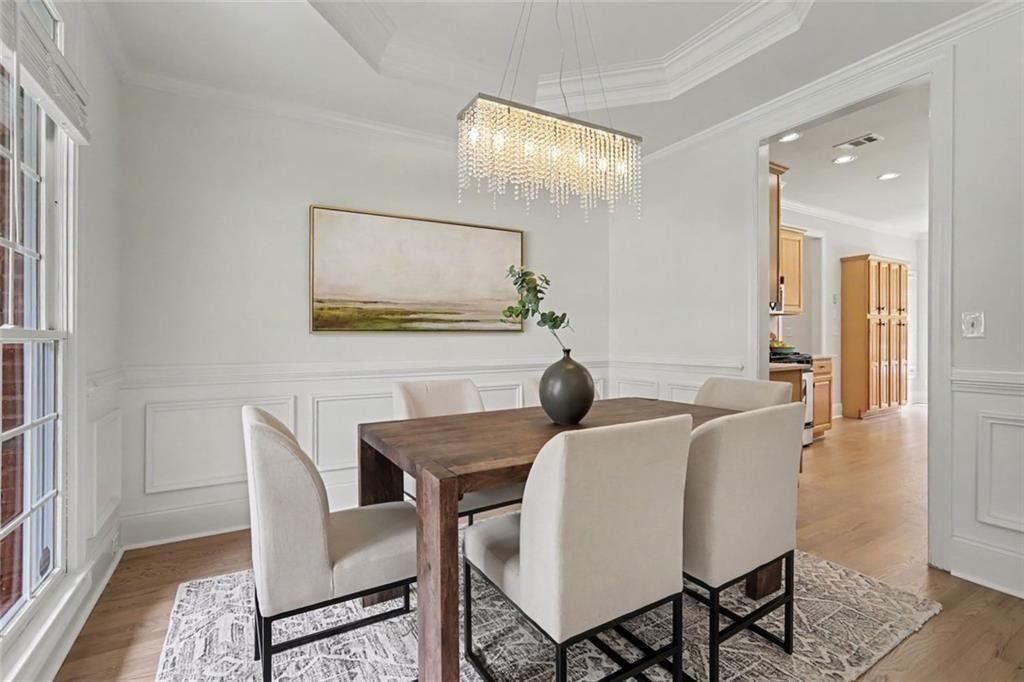 2335 Oakshire Court Decatur, GA 30033 - Photo 7 of 45 Gallery Image 7