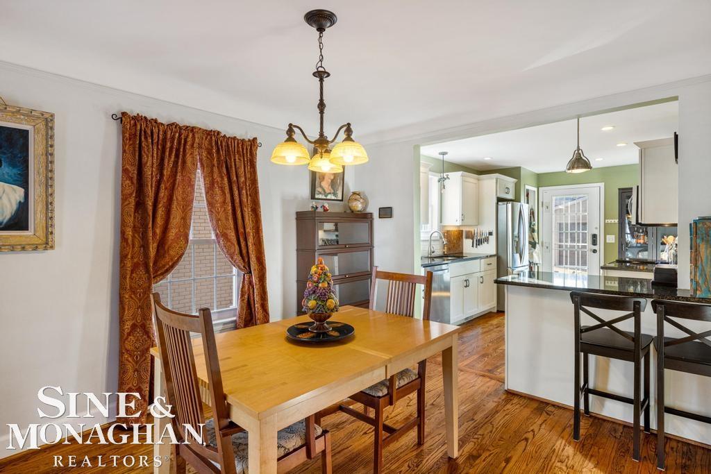 1379 Hampton Road Grosse Pointe Woods, MI 48236 - Photo 12 of 42