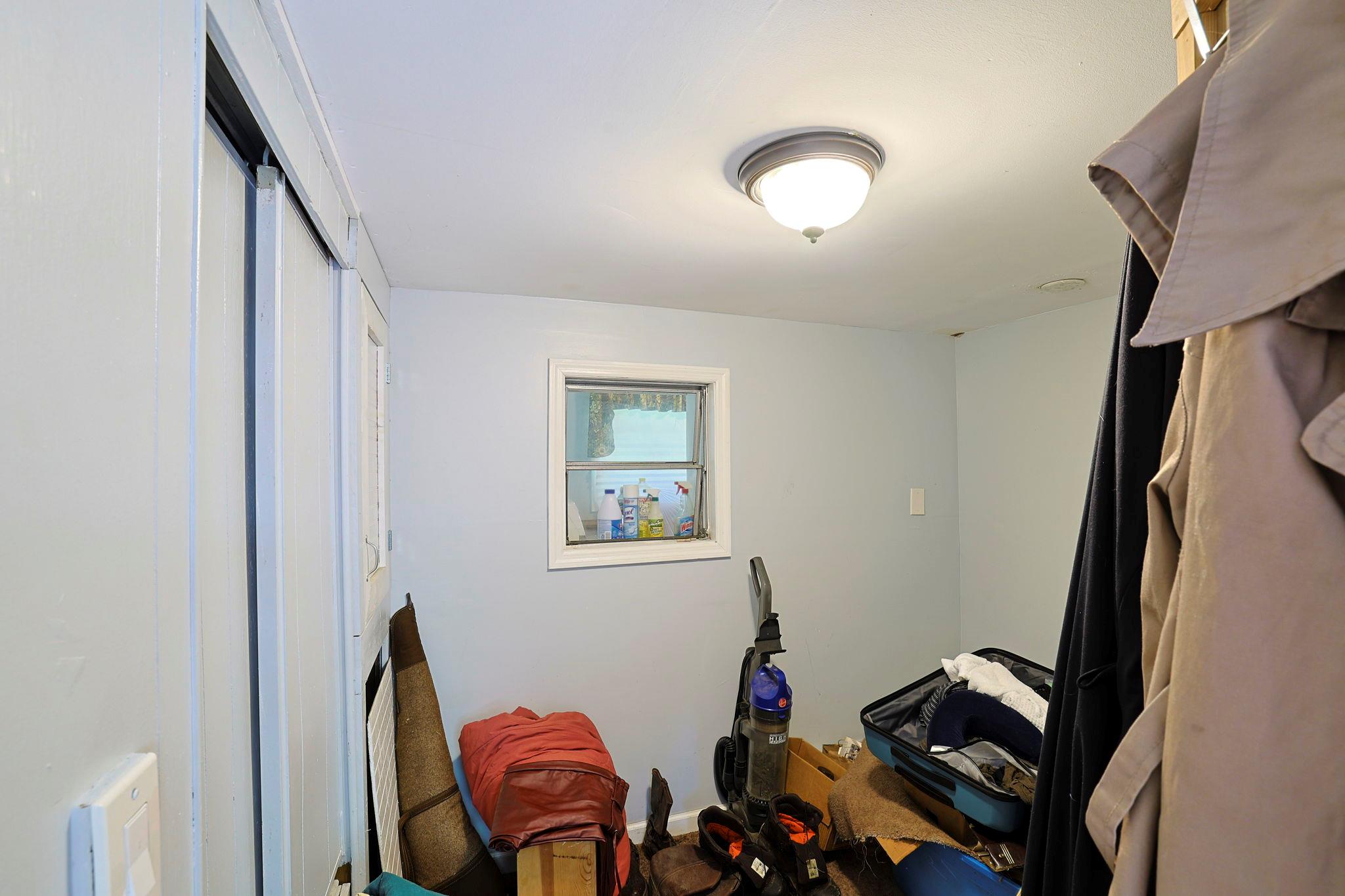 181 Oak Ridge Road Greenfield Park, NY 12435 - Photo 14 of 22 View of office space