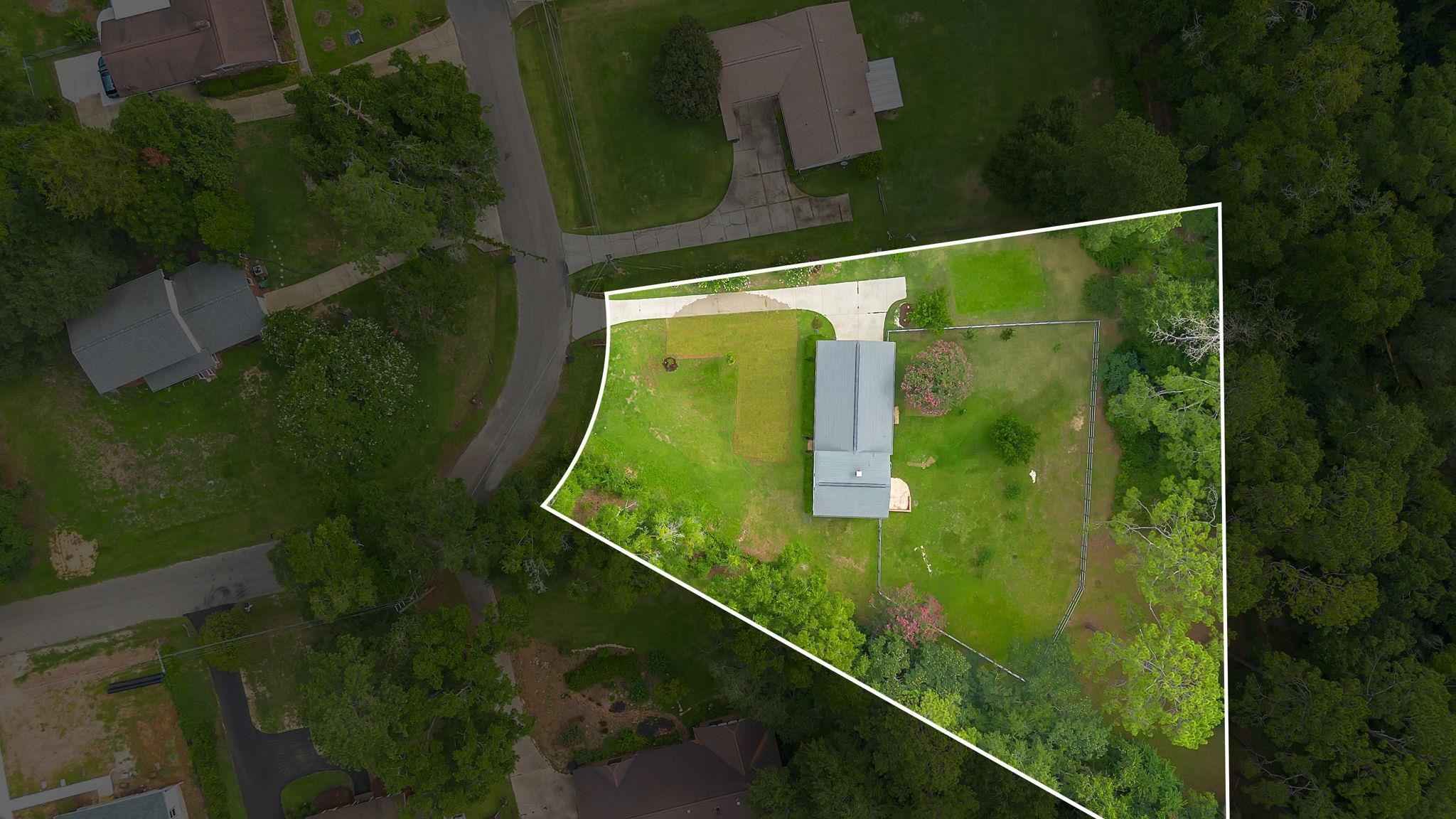 1501 Meeks Road Tallahassee, FL 32317 - Photo 3 of 29