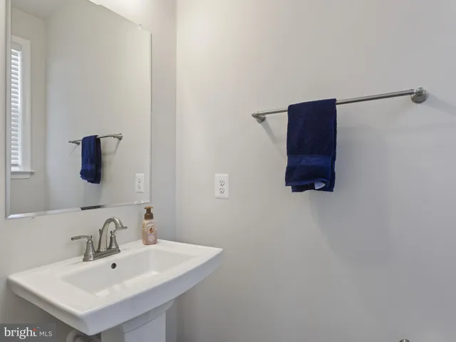 $495,000 | 4810 Vista Glen Lane, Lanham, MD 20706