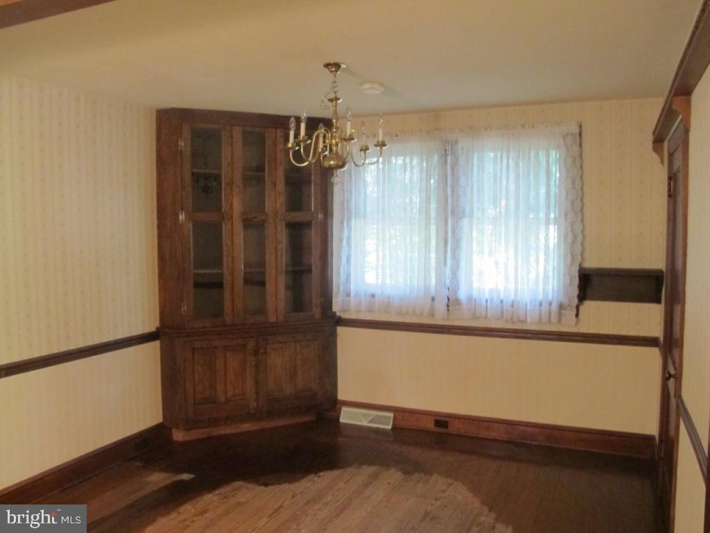 125 West Lemon Street Lititz, PA 17543 - Photo 5 of 15
