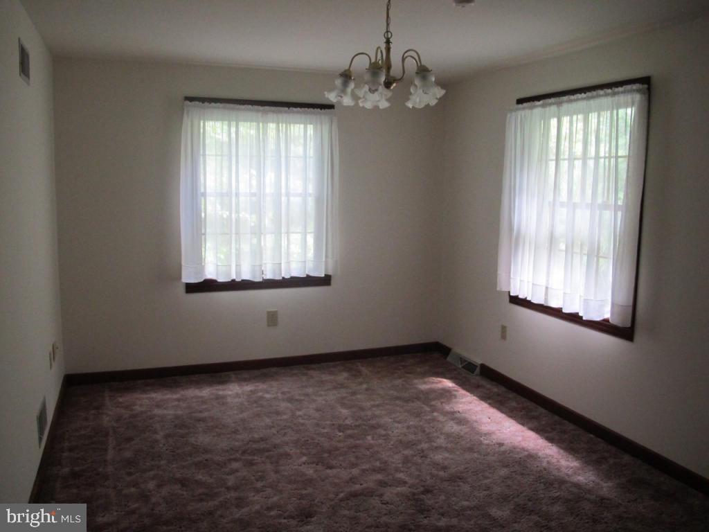 125 West Lemon Street Lititz, PA 17543 - Photo 7 of 15