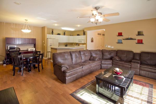 667 Spring Valley Drive Lewis Center, OH 43035 - Photo 3 of 32