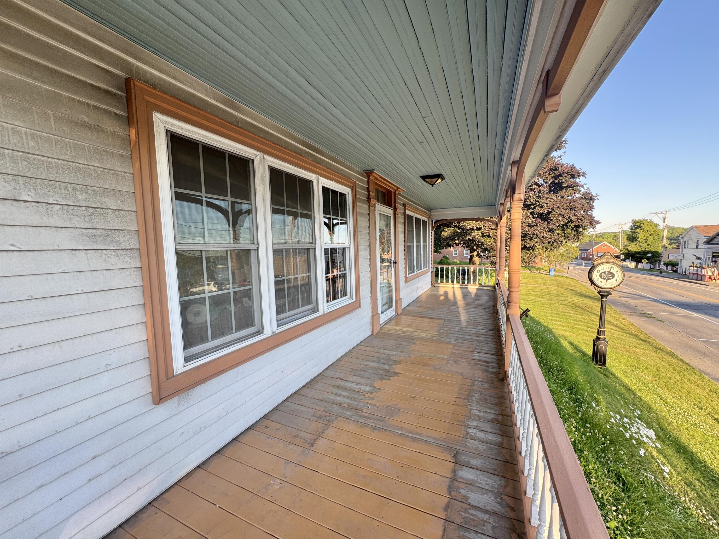 105 Main Street Bucksport, ME 04416 - Photo 29 of 32 20250630_231616930_iOS