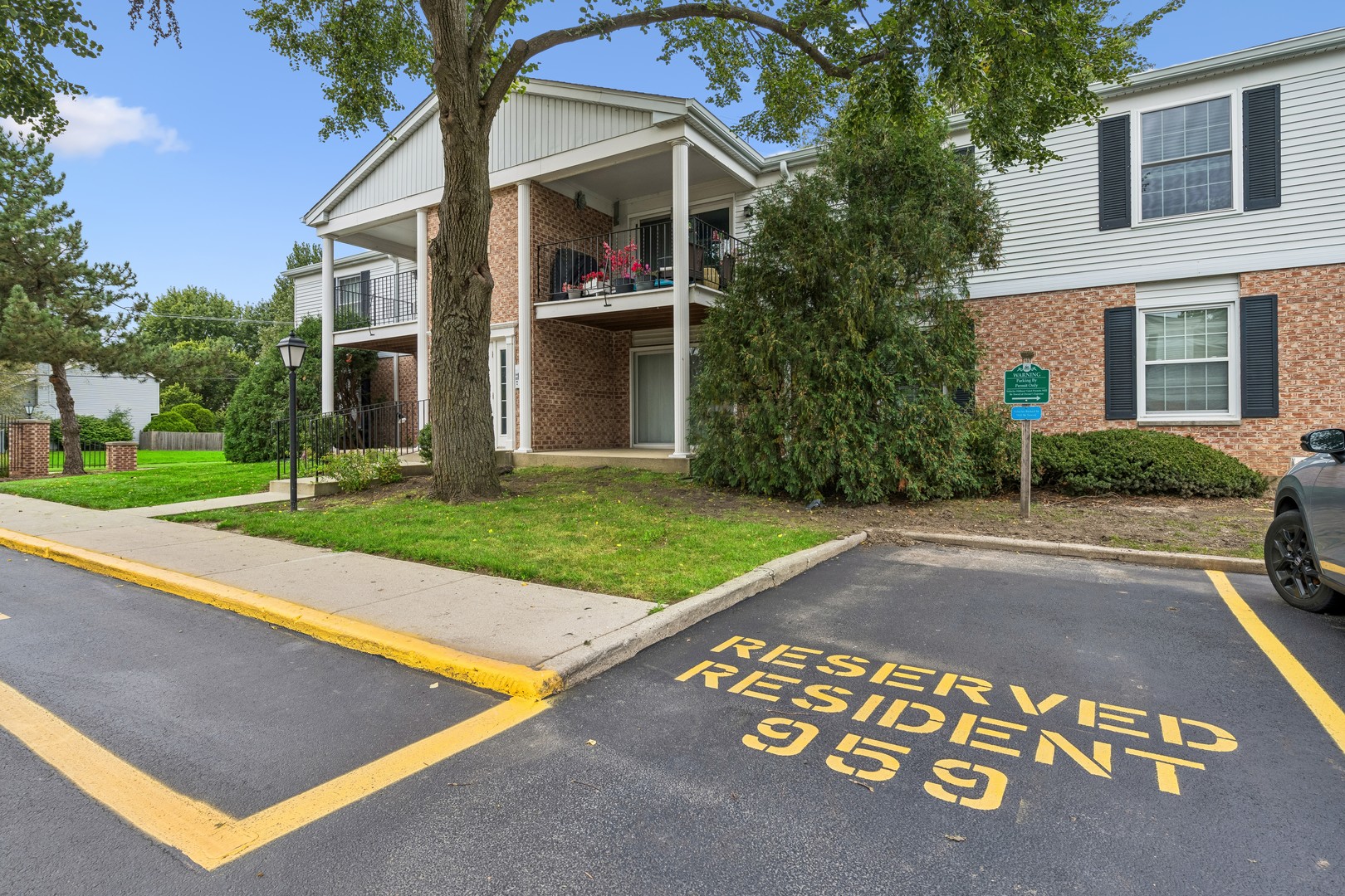 959 Golf Course Road, Unit 1 Crystal Lake, IL 60014 - Photo 26 of 29 Gallery Image 26