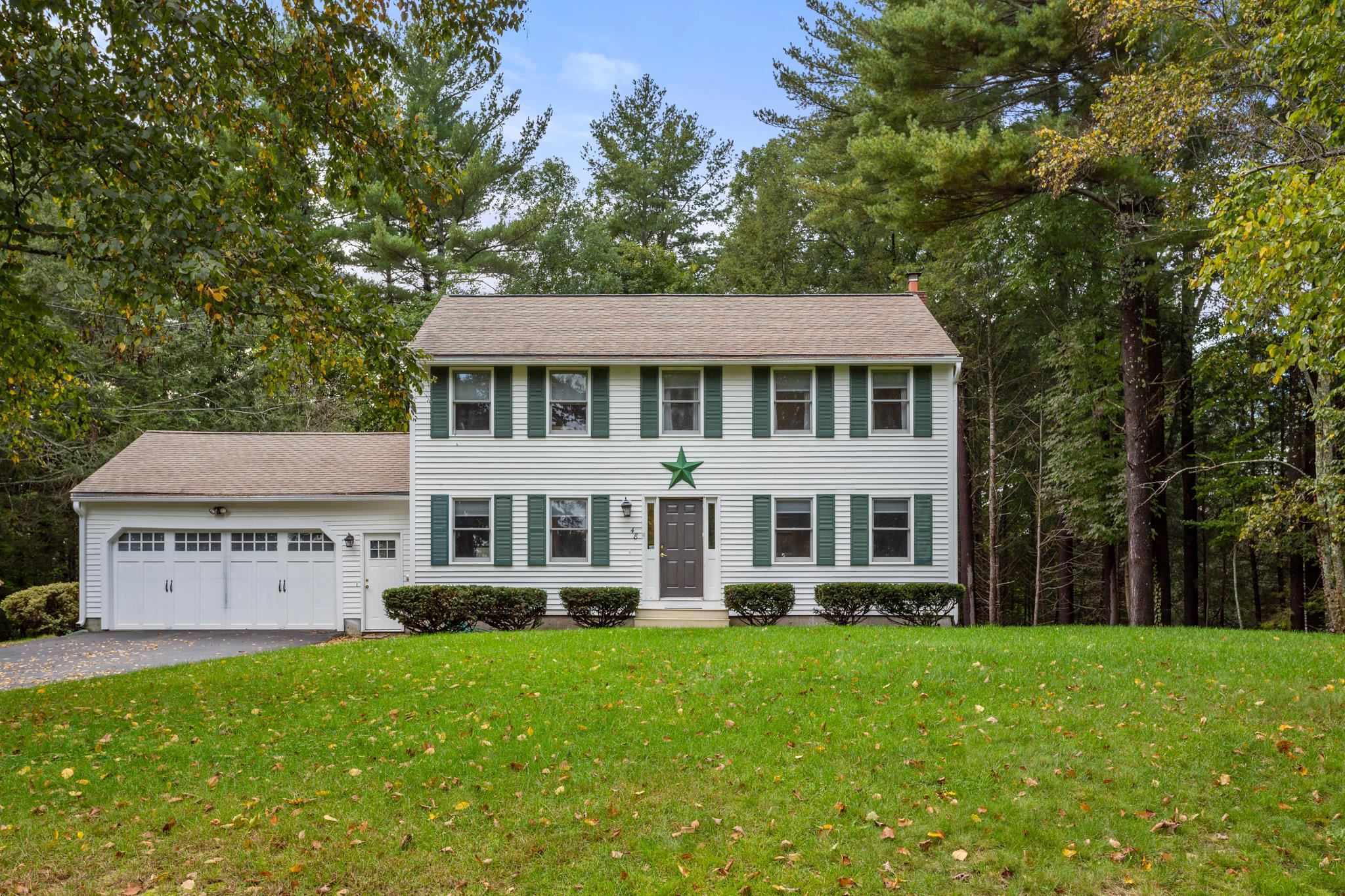 48 Hickory Road Hampstead, NH 03841 - Photo 1 of 36