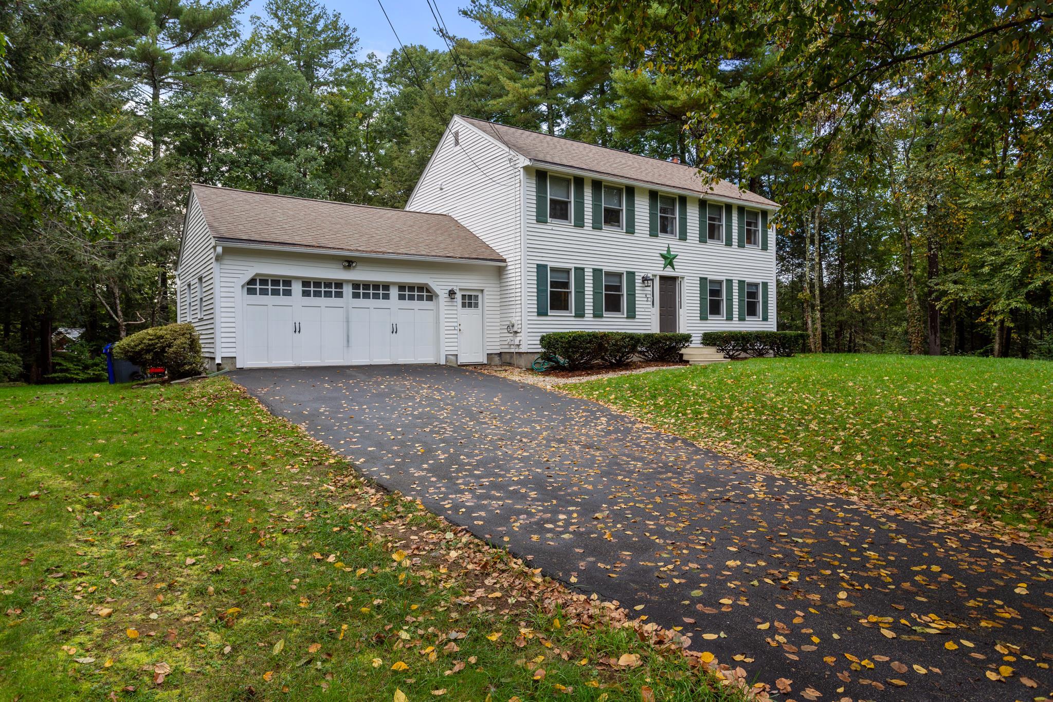 48 Hickory Road Hampstead, NH 03841 - Photo 2 of 36