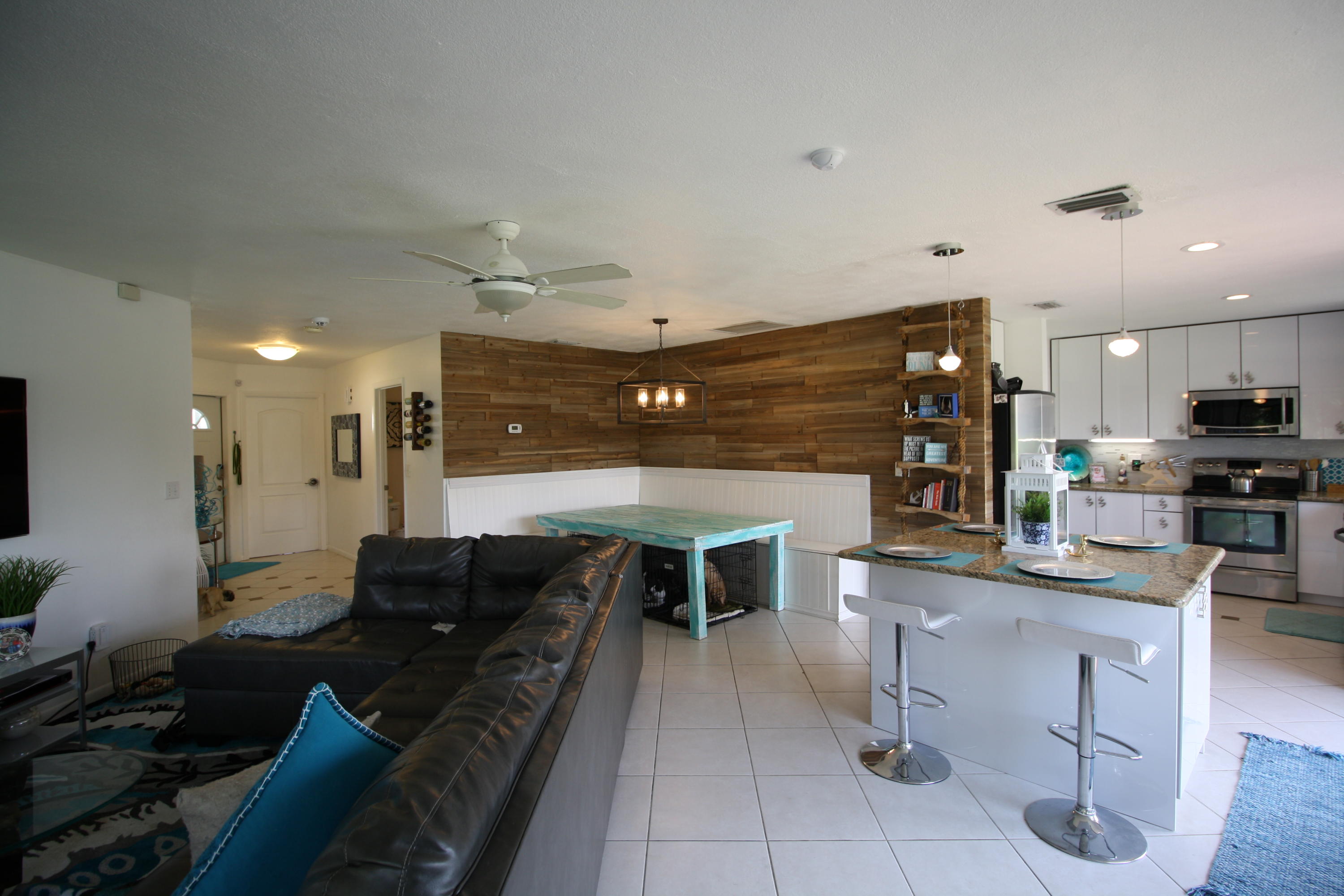 21745 Birch State Park Way Boca Raton, FL 33428 - Photo 3 of 18 2 Kitchen 1