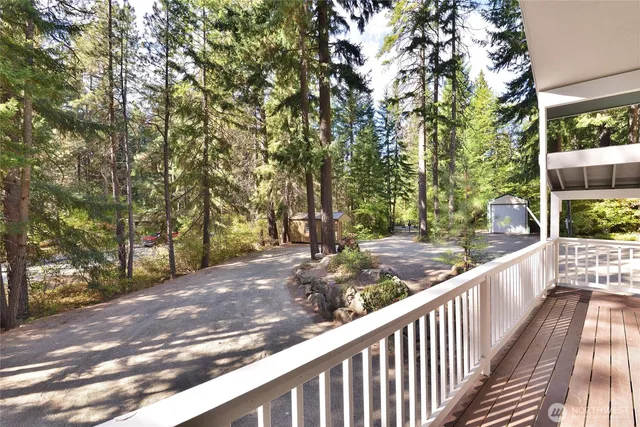 $850,000 | 30 Crawford, Ronald, WA 98940