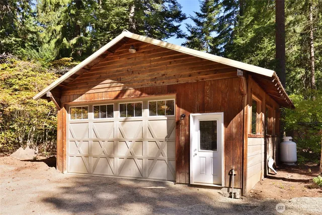 $850,000 | 30 Crawford, Ronald, WA 98940